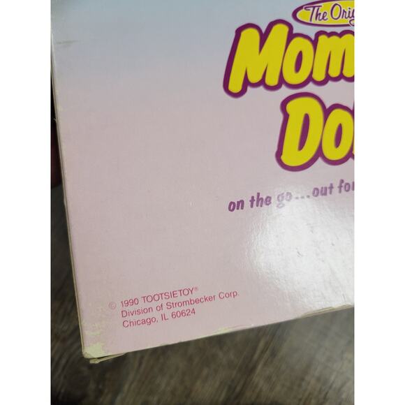 Vintage 1990 The Original Mommy Doll Tootsietoy 19" baby & accessories Blonde - Picture 9 of 10